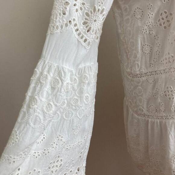 Sundance Lisette Boho Eyelet Lace Tunic Top w Tassels Sz Small Cotton Blouse - Picture 4 of 5